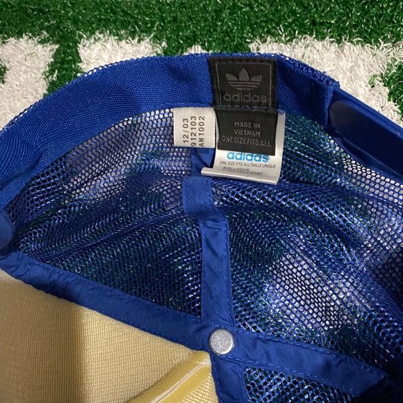 Adidas hat - Picture 2 of 2